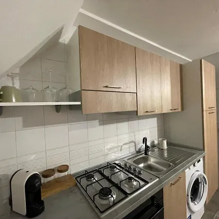 Angelina Al Borgo Apartment