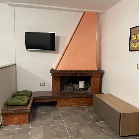 Angelina Al Borgo Apartment