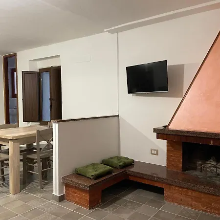 Angelina Al Borgo Aieta